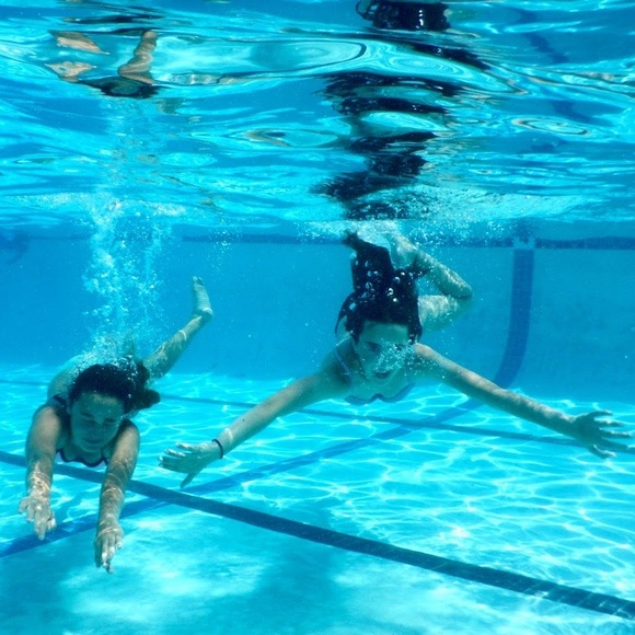 Meet your Posher, Anna - Picture 1 of 1